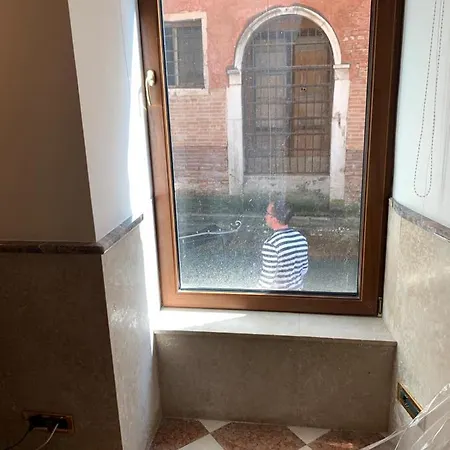 Luxury In San Marco With Canal View Lejlighed